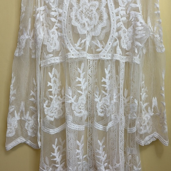 NWT Boutique White Crochet Lace Swimsuit Cover Up Sheer Beach Tunic Dress - Picture 5 of 17